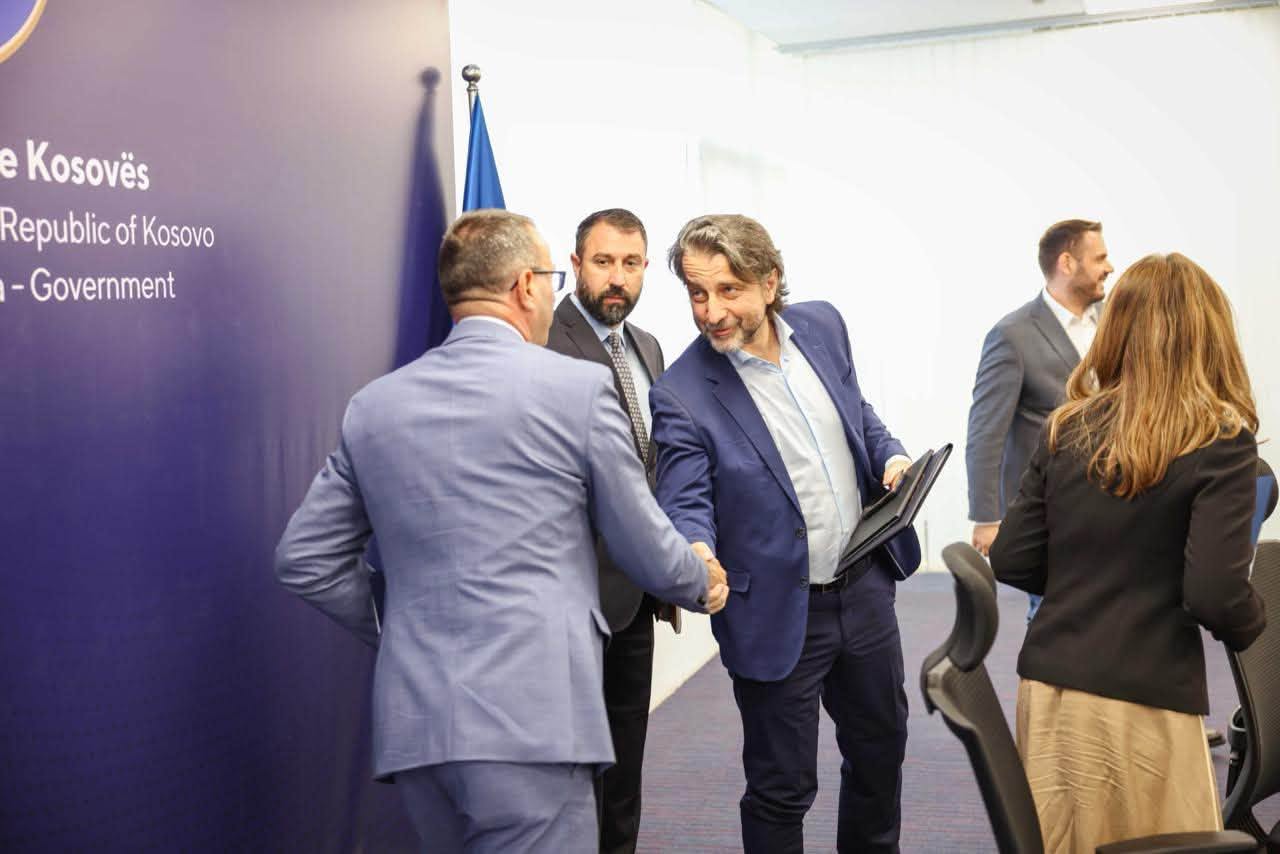 Shqipëria dhe Kosova bashkojnë forcat për Lojërat Mesdhetare “Prishtina 2030”, Durrësi do të presë garat ujore