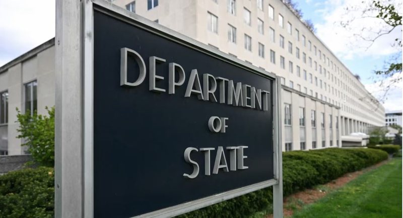 Trump pezullon intervistat për vizat imigruese në ambasadat amerikane, forcohen kontrollet ndaj aplikantëve