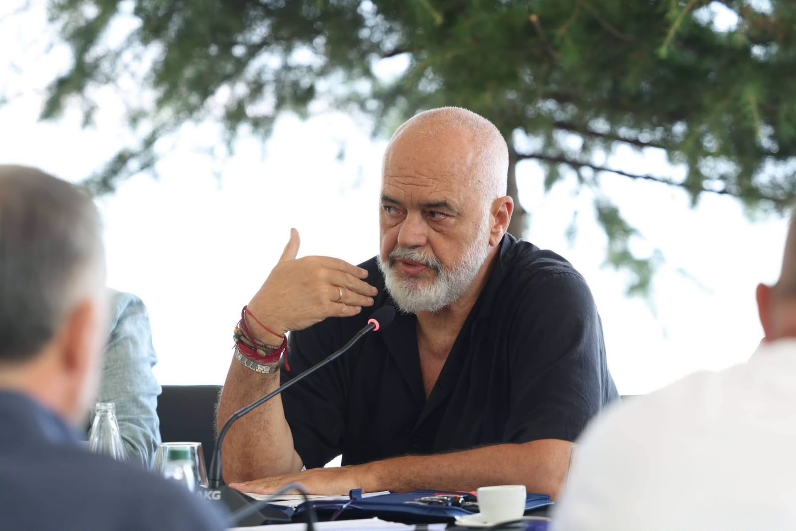 Rama pas mbledhjes në Pogradec: “Besa” në themel të raportit shtet-qytetar, ja si do të funksionojë “Pasqyra Albania”