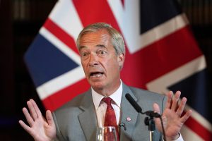 Farage kërkon heqjen e rregullave të GDPR-së në Britani: “Po mbysin bizneset e vogla”