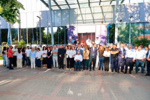 Opozita vijon aksionin para Qeverisë së Kosovës: “Kurti dhe ministrat janë uzurpatorë, të kthehen në Kuvend”
