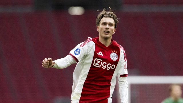 PSG zyrtarizon Godts, Barcelona shton ofertën për Rodrin