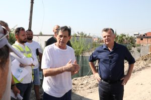 Balla inspekton punimet në rrugën  “Adem Jashari” në Kamëz