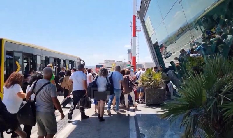 Shqipëria me 5 milionë vizitorë të huaj në 6 muaj, Italia dhe Kosova kryesojnë hyrjet