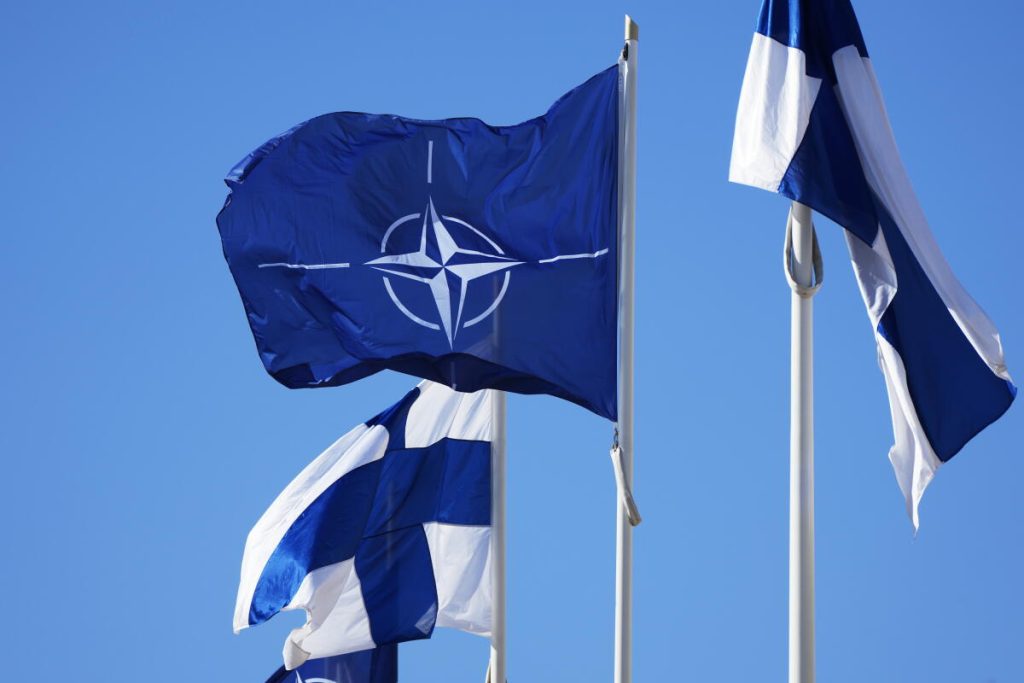 Finlanda i bashkohet nismës së Francës për zgjerimin e mbrojtjes bërthamore europiane