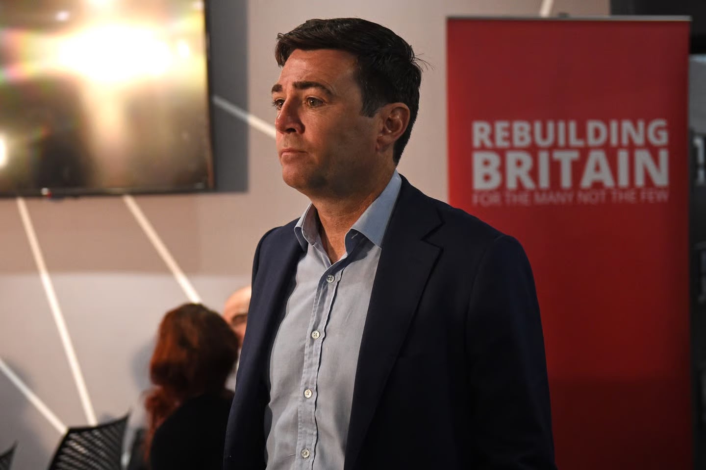 Britania drejt rikthimit në BE? Kinnock zbulon synimin e Burnham