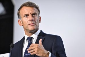 Macron mbledh eurodeputetët e Renew pas fitores së AfD-së, në fokus e ardhmja e qendrës politike