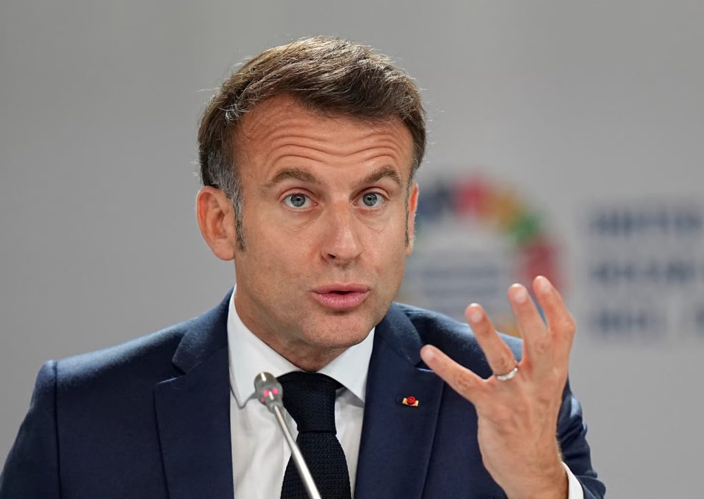 Macron dhe Sánchez i hapin derën Britanisë: “Mirë se u rikthyet” në BE