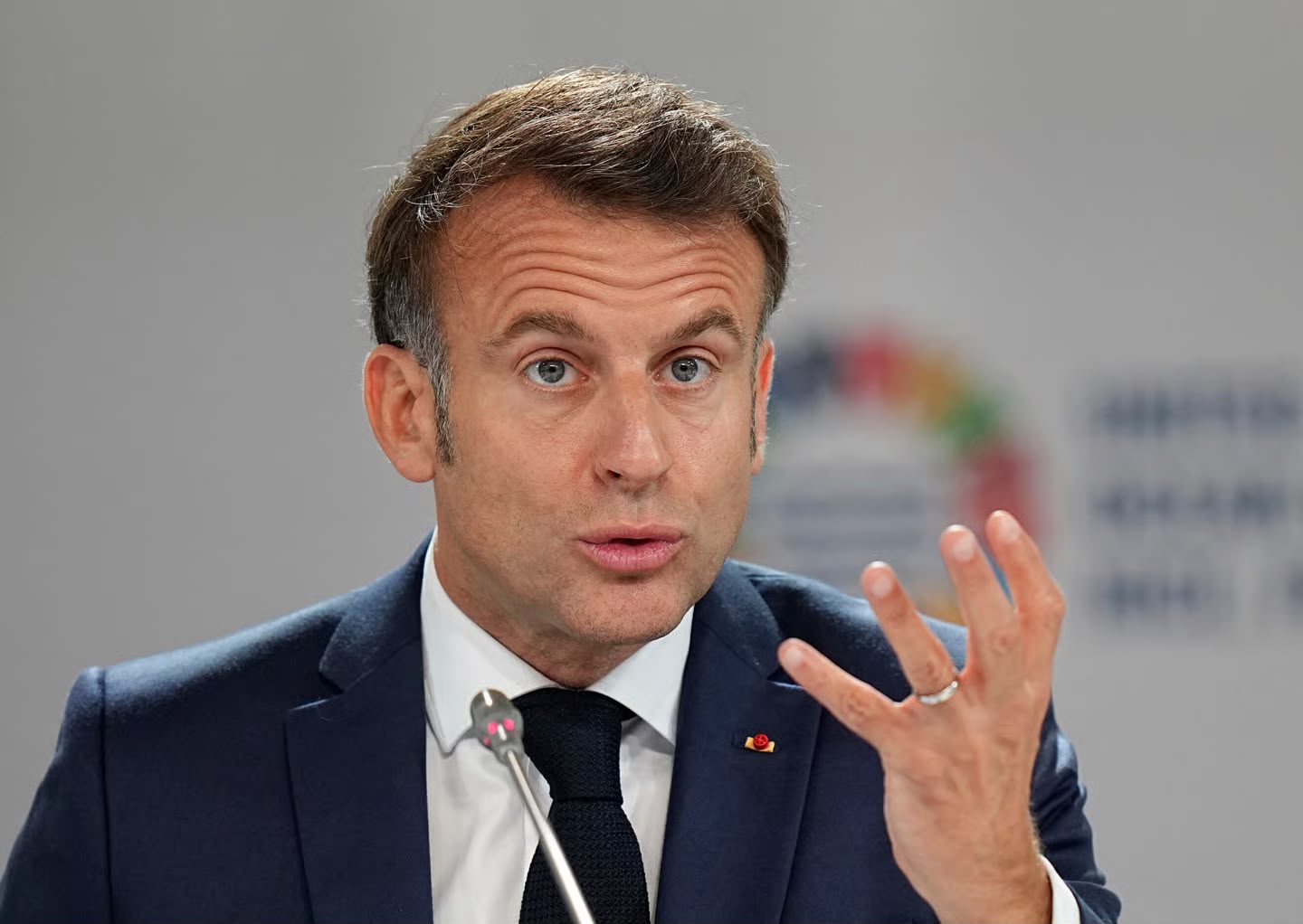 Macron dhe Sánchez i hapin derën Britanisë: “Mirë se u rikthyet” në BE