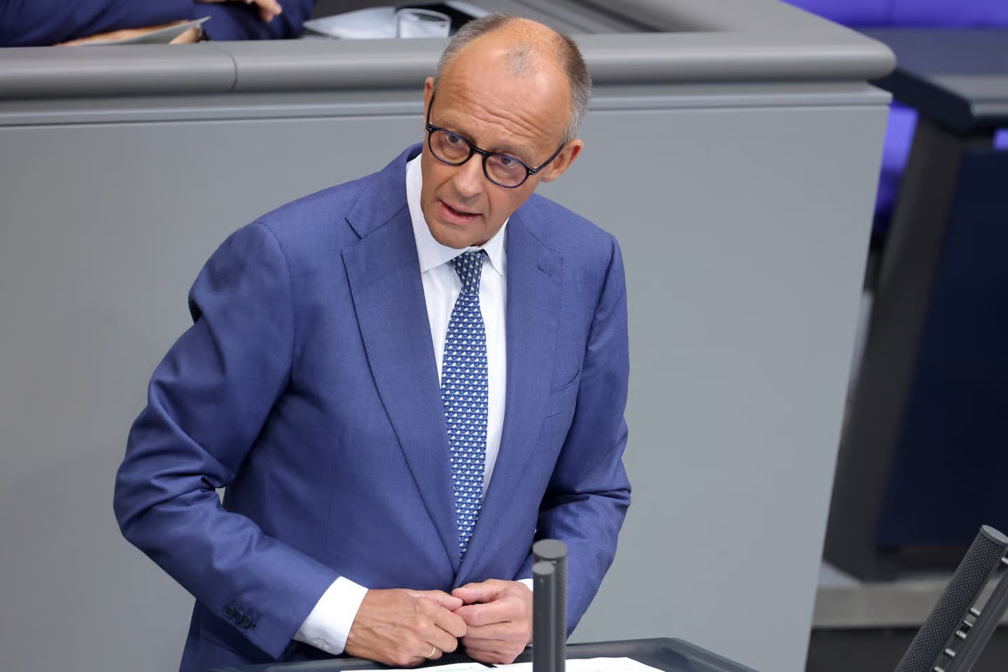 Merz sulmon ashpër AfD-në: Politika e “riemigrimit” do të shkatërronte ekonominë gjermane
