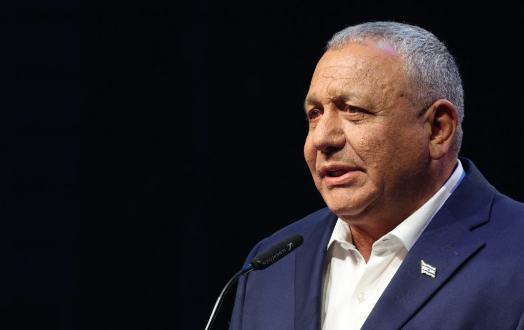 Eisenkot sfidon Netanyahun para zgjedhjeve: Po vendos interesat politike mbi sigurinë e Izraelit