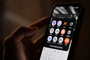 Demokratët amerikanë planifikojnë komision të posaçëm për Inteligjencën Artificiale nëse marrin kontrollin e Dhomës