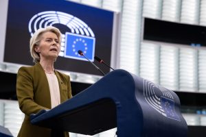Von der Leyen, bilanci pas “momentit të pavarësisë” së Evropës