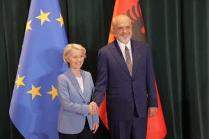 Von der Leyen mesazh Ramës: Po punoni fort për ta bërë realitet ëndrrën europiane të Shqipërisë