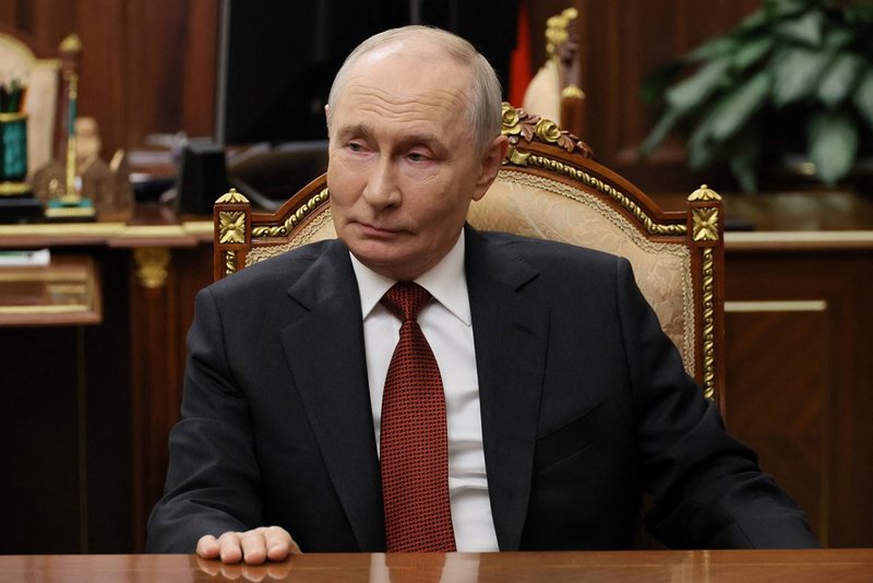 Përplasje Putin-Pashinyan për rrugën e Armenisë drejt BE-së, presidenti rus: Pyeteni popullin me referendum