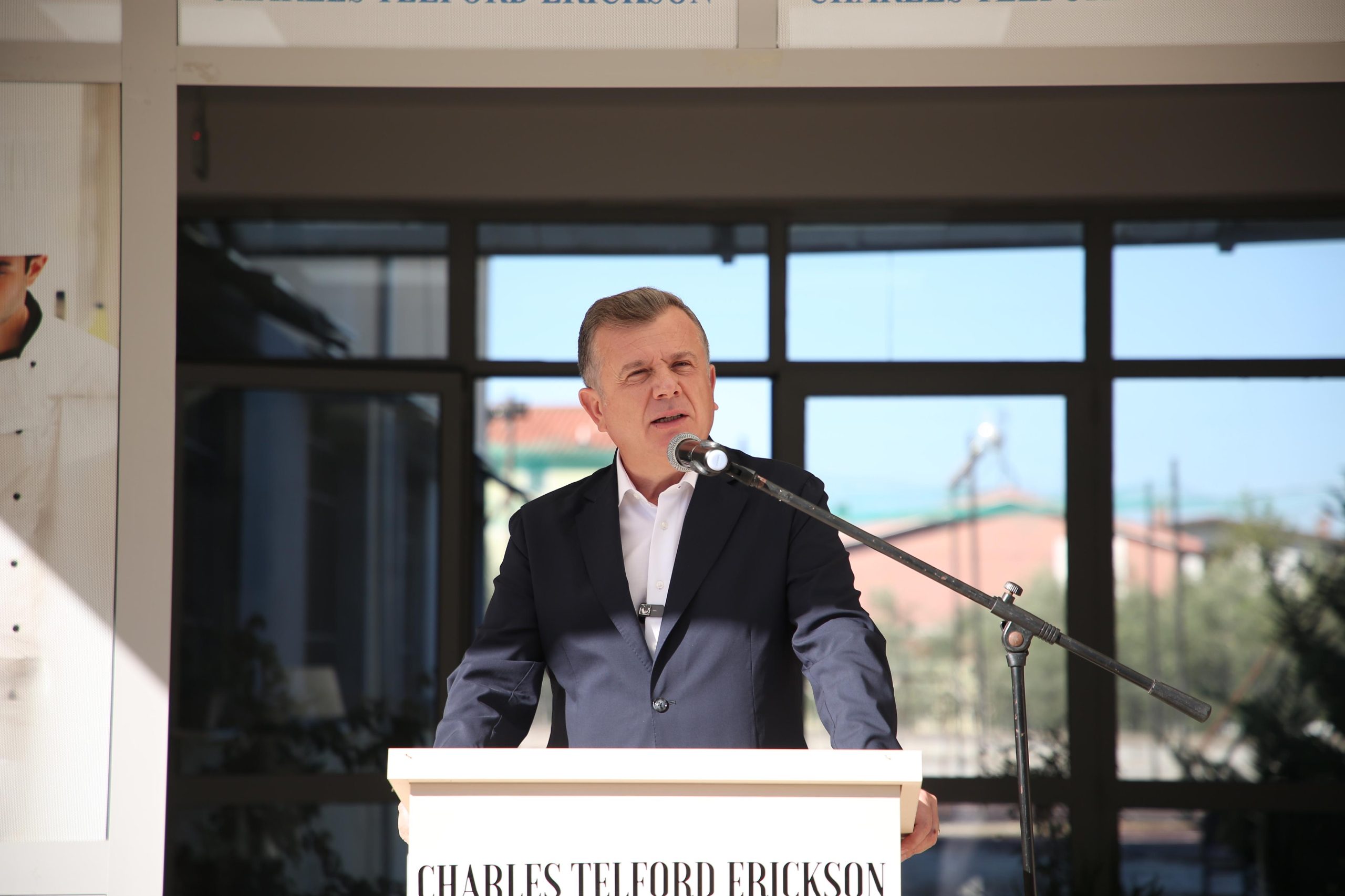 Dita e parë e shkollës, Balla në Kavajë: PISA 2025, motivim për të vijuar drejt standardeve europiane
