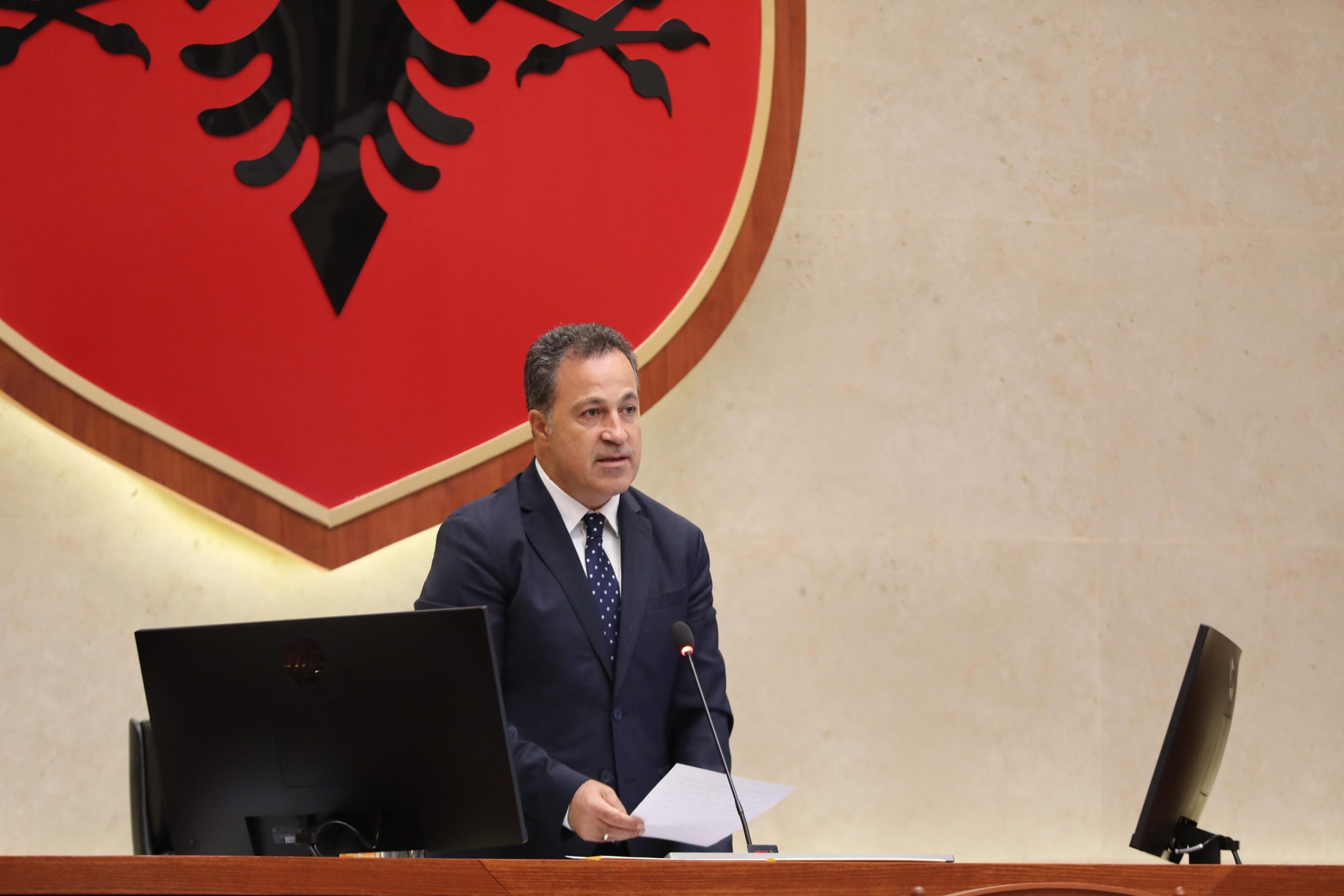Shqipëria dënon vendimin e Hagës/ Deklaratë e përbashkët në Kuvend kundër dënimit të ish-krerëve të UÇK-së