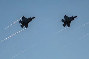 Pjesë sensitive të avionit F-35 përfundojnë në Hong Kong, SHBA nis hetimet