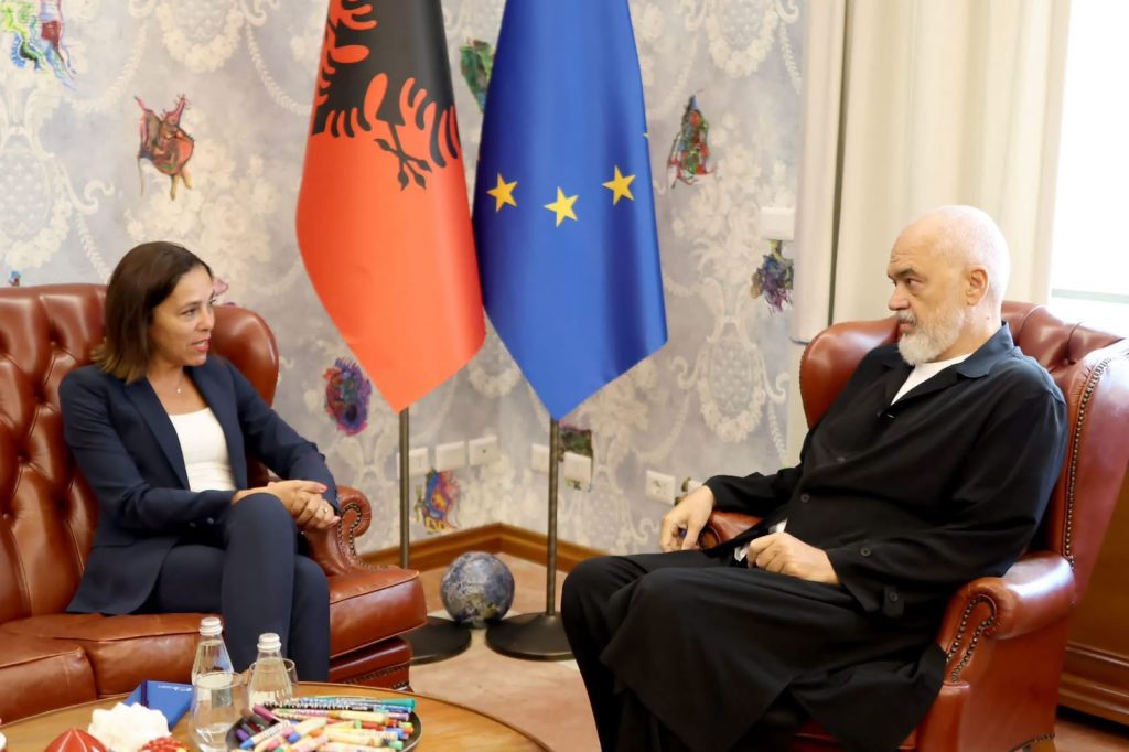 Rama pret ambasadoren e re të BE-së në Tiranë: Mirëseardhje Sofia Moreira de Sousa
