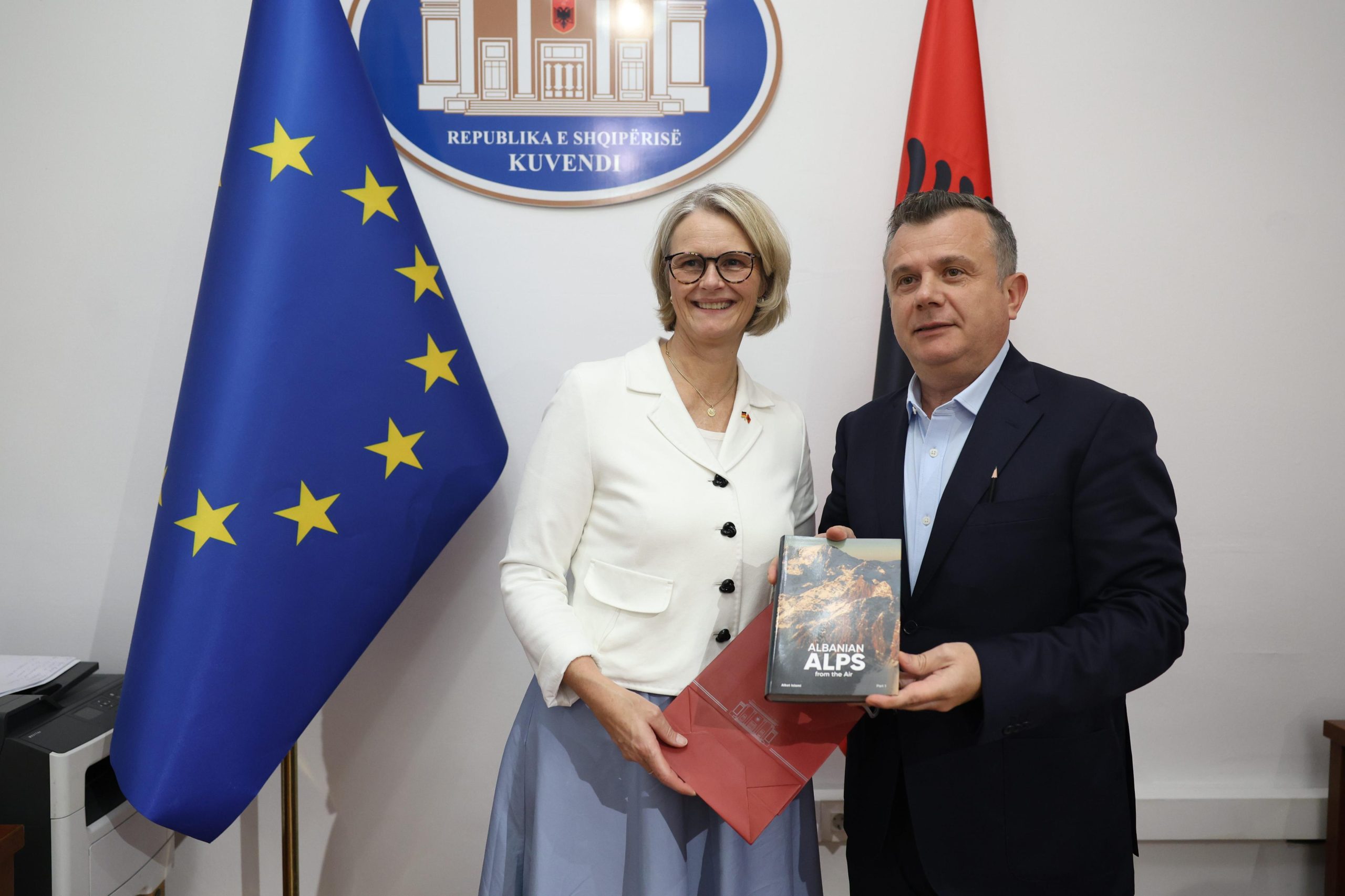 Balla me delegacionin gjerman: Investimi në Zvërnec synon standarde europiane dhe zhvillim të qëndrueshëm
