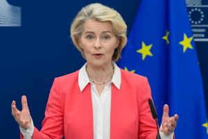 Von der Leyen solidaritet me Gjermaninë pas incidentit në Leipzig: Rusia po përpiqet të mbjellë frikë, por do të dështojë