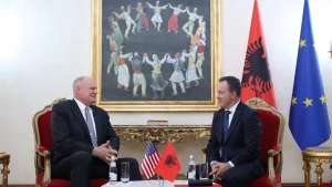 Peleshi pret ambasadorin e ri amerikan, në fokus forcimi i partneritetit Shqipëri–SHBA