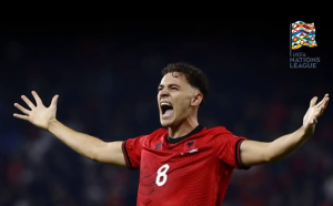 Shqipëria kryeson grupin në Nations League, në lojë ngjitja dhe vazoja e tretë