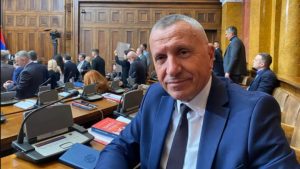 Kamberi i përgjigjet Vuçiçit: Nuk na ndalin kërcënimet
