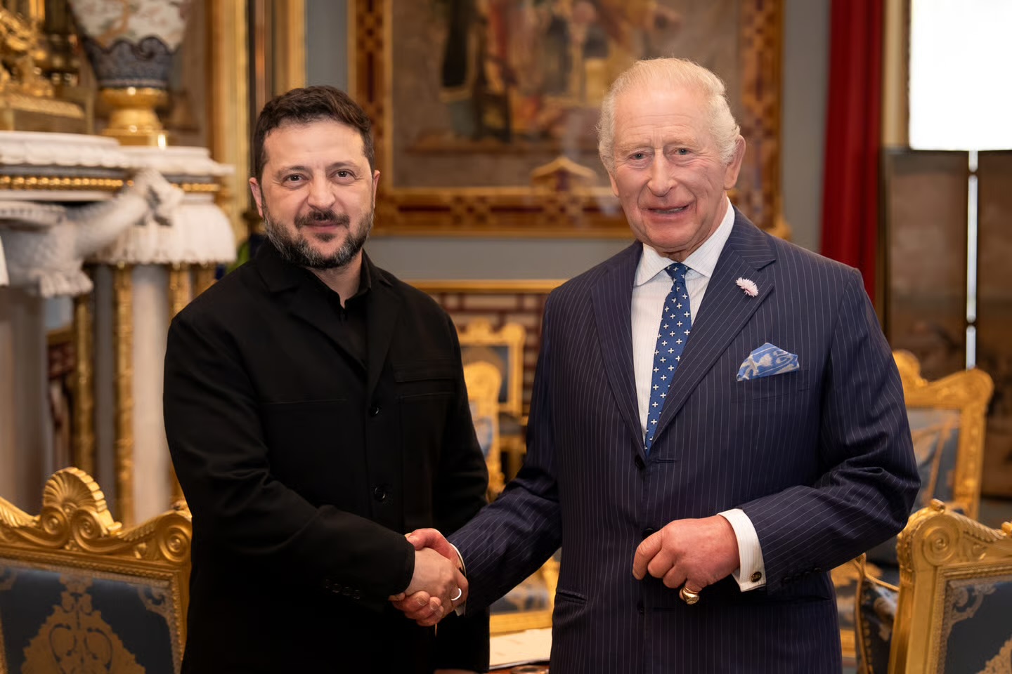 Zelensky pritet nga Mbreti Charles në Londër, Britania rrit mbështetjen për Ukrainën