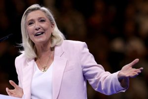Le Pen nis fushatën presidenciale: Premton rend dhe një “Rilindje” për Francën