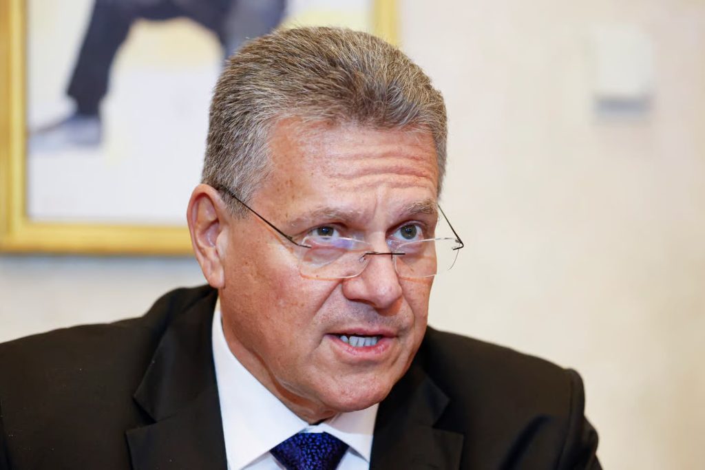 BE dhe Kina në negociata vendimtare për tregtinë, Brukseli kërcënon me tarifa dhe kufizime të reja