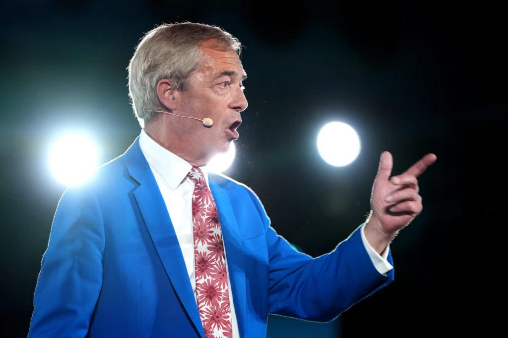Farage sfidon Burnham për rikthimin në BE: Nëse do betejë, le ta sjellë