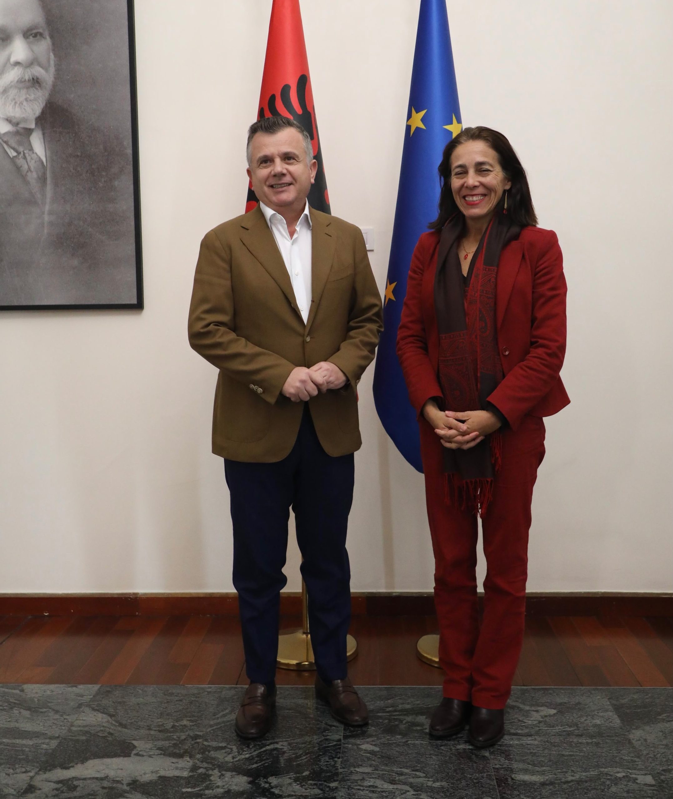 Balla takon ambasadoren e re të BE-së në Shqipëri: Në fokus agjenda e anëtarësimit dhe ritmi i negociatave