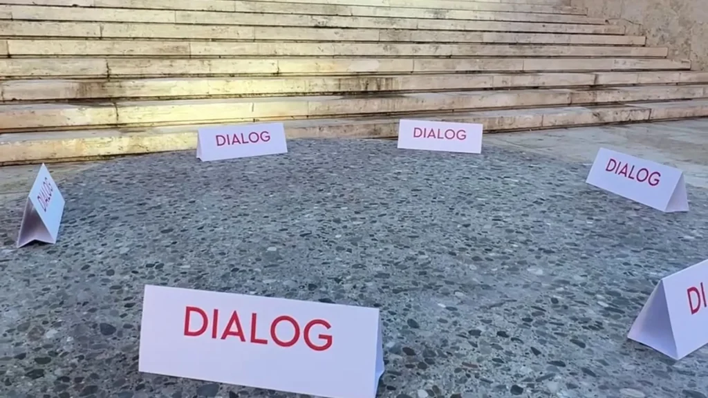 Rama përsërit ftesën për dialog, studentët kërkojnë dorëheqjen
