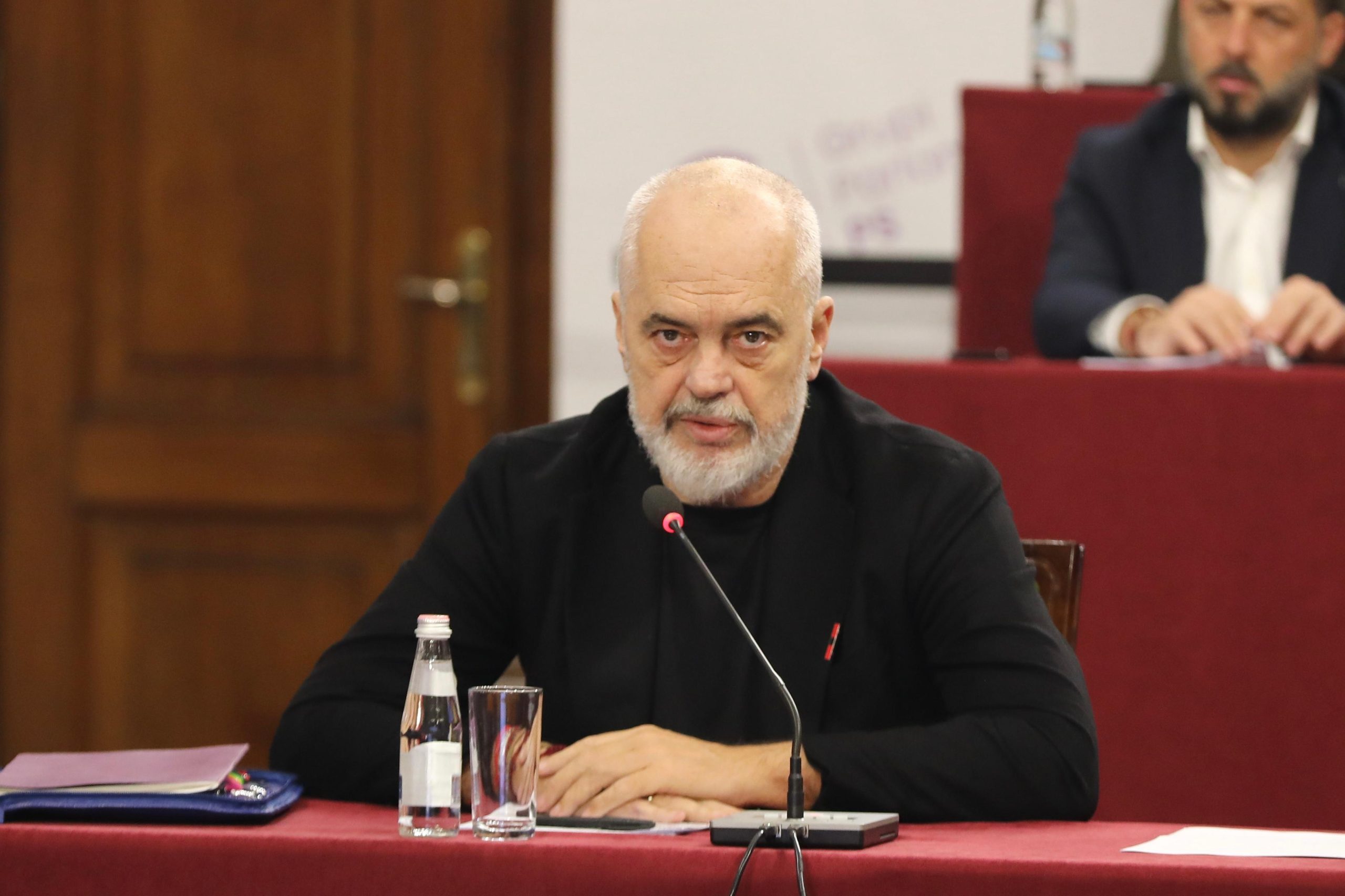 Rama përsërit ftesën për dialog, sofra e gurit sërish pa karrige