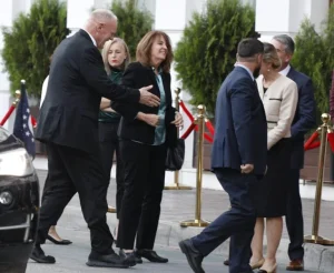 Ambasada Amerikane pritje për Eric Wendt, Berisha jashtë listës së të ftuarve