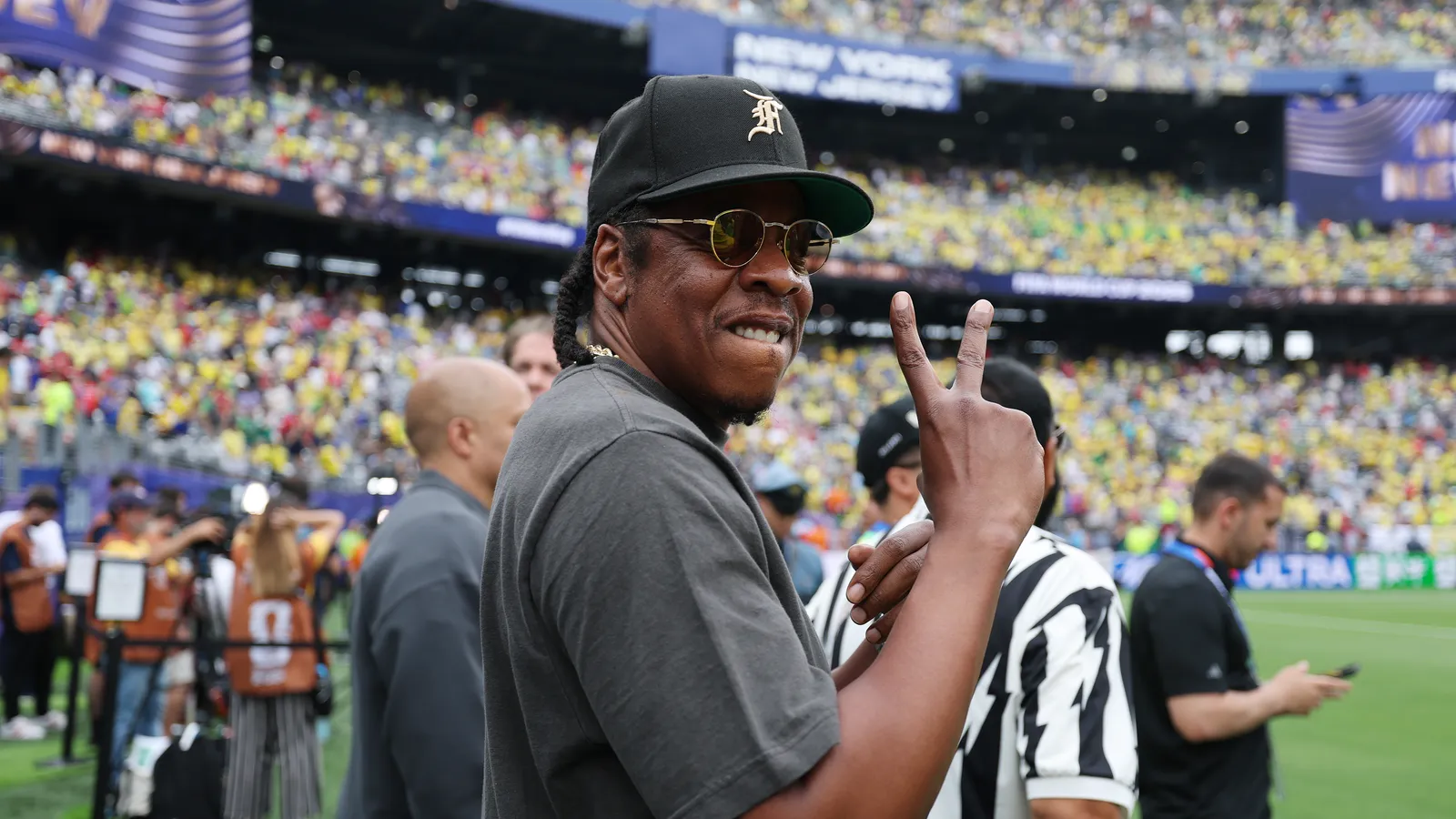 Jay-Z në skenën e Super Bowl 2027, spekulime për Beyoncé