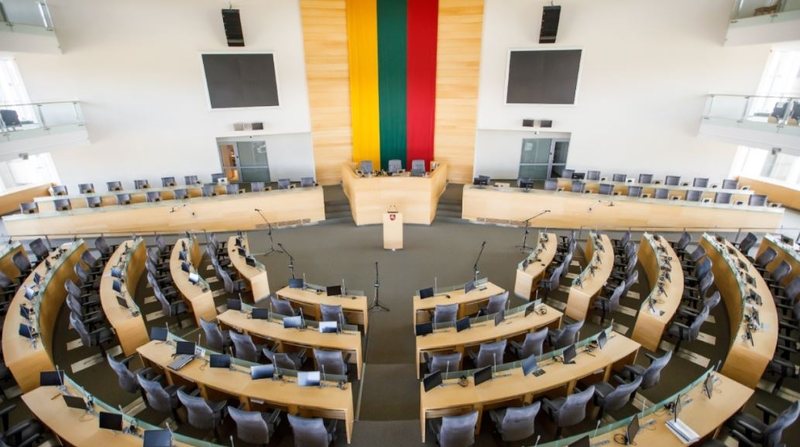 Lituania hap rrugën për heqjen e ndalimit të armëve bërthamore, Moska paralajmëron përshkallëzim