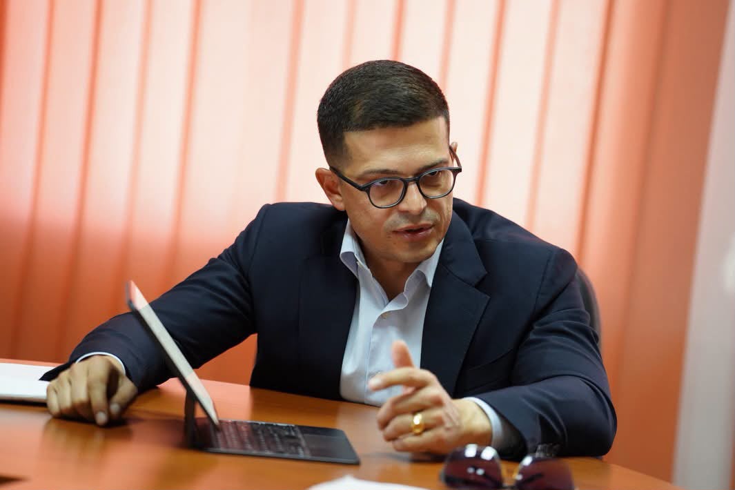 Tensionet në protesta, Vengu: Duhet të dëgjojmë arsyet që i kanë nxjerrë qytetarët në rrugë