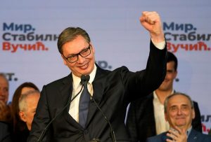 Serbia para zgjedhjeve vendimtare, analiza e DW: A e pret Vuçiçin fati i Millosheviçit?